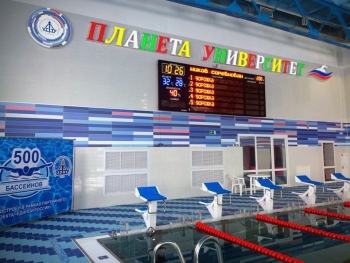 В новом ухтинском плавательном бассейне «Планета-Университет» состоялись первые студенческие соревнования