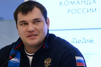 Тяжелоатлет из Коми Алексей Ловчев временно отстранен от соревнований