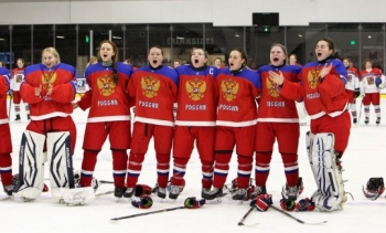 Женская хоккейная сборная России с победы стартовала на товарищеском турнире «Четырех наций» в Германии