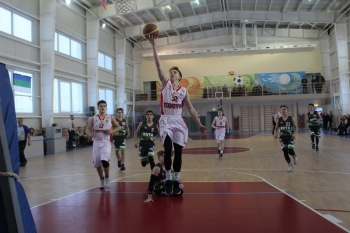 Команда Ухты завоевала «золото» регионального Первенства по баскетболу среди юношей 2001 г.р.