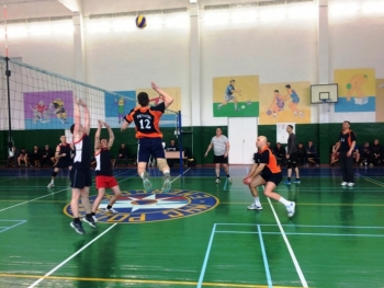 В Сыктывкаре состоялись соревнования по волейболу, посвященные Году гражданской обороны
