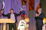 Глава Республики Коми Вячеслав Гайзер передал свой факел олимпийского огня лучшей детско-юношеской спортивной школе