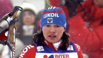 Никита Крюков и Максим Вылегжанин выиграли командный спринт на этапе Кубка мира в чешском Нове-Место, а лыжницы Евгения Шаповалова и Юлия Иванова стали третьими  