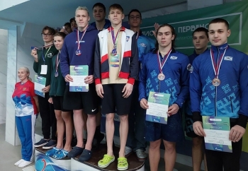 Во второй день чемпионата и первенства СЗФО пловцы Коми завоевали 25 медалей