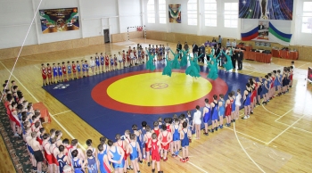 В Воркуте завершился VI Международный турнир финно-угорских народов по греко-римской борьбе
