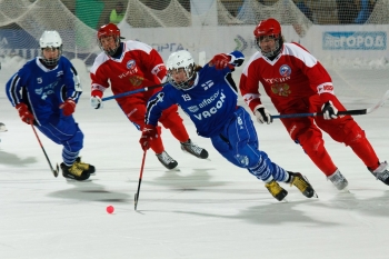 Первенство мира по хоккею с мячом среди юниоров до 19 лет в Сыктывкаре: Россия — Финляндия 6:0 (5:0)