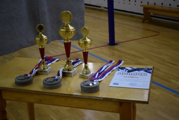 Впервые в Сыктывкаре прошел открытый турнир по волейболу «Битва поколений»