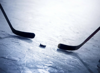 На ледовой арене "Северная Олимпия" прошел региональный этап всероссийских соревнований по хоккею "Золотая шайба"