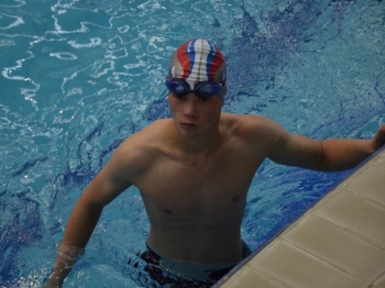 Спортсмены-инвалиды разыграли медали республиканского первенства по плаванию