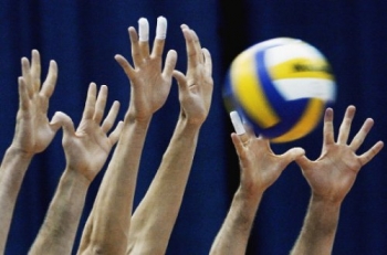 В Коми прошли соревнования по волейболу «Серебряный мяч»  