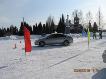 В Троицко-Печорском районе состоялись соревнования на скоростное маневрирование