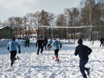 Сборная Росгвардия Коми принимает участие в республиканском турнире по мини-футболу на снегу