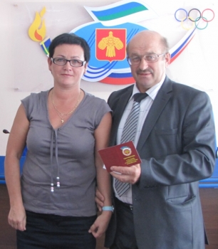 В Республике Коми спортсменов, тренеров и специалистов в сфере физической культуры и спорта отметили наградами разного уровня