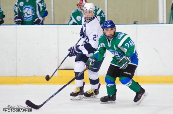 Ухтинский «Арктик-Университет» уступил в стартовом матче Женской хоккейной лиги