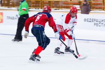 Первенство мира по хоккею с мячом среди юниоров до 19 лет в Сыктывкаре: Россия - Норвегия, 4:0