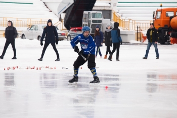 Всероссийские соревнования по хоккею с мячом среди команд Высшей лиги: «Строитель-2» — «Водник-2» 6:6