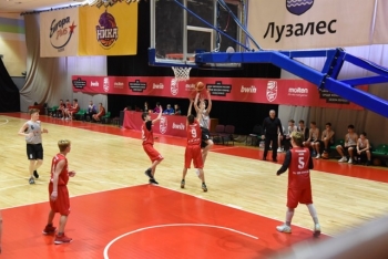 В Сыктывкаре определят сильнейших юных баскетболистов республики