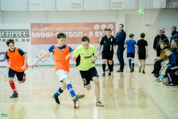 В Сыктывкаре определились участники полуфинальных пар детского мини-футбольного турнира «СуперМишка»