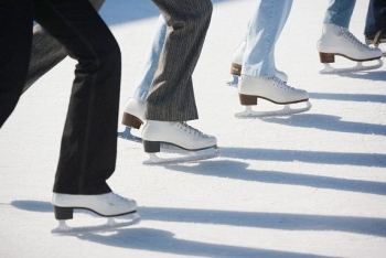 17 февраля сыктывкарцы смогут проявить себя в конкурсах на коньках