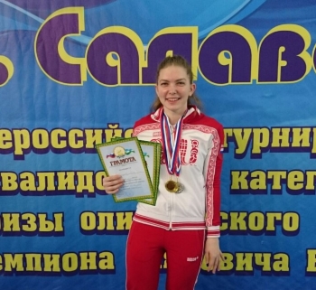 Воркутинка Ольга Бочкарева завоевала две золотых и серебряную медали Кубка России по плаванию