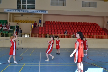 В столице республики стартовало первенство по волейболу среди инвалидов