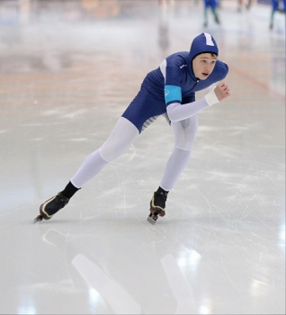 Сыктывкарские конькобежцы успешно выступили в Санкт-Петербурге