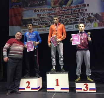 Интинец Владислав Новожилов завоевал «бронзу» на всероссийских соревнованиях по спортивной борьбе в Орле