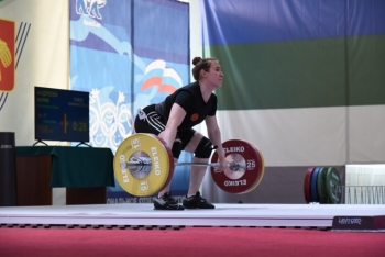 Мария Андреева - серебряный призер первенства России по тяжелой атлетике в Сыктывкаре