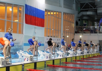 На чемпионате и первенстве СЗФО по плаванию сборная Коми завоевала 29 медалей