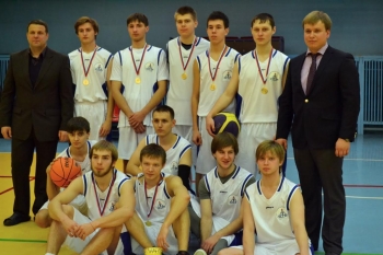 Студенты из Воркутинского филиала УГТУ  подтвердили звание чемпионов по баскетболу